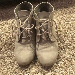 Charlotte Russe gray wedges